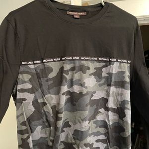 Michael kors long sleeve black and cammo